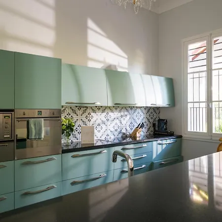 Βίλα Fantaisie *